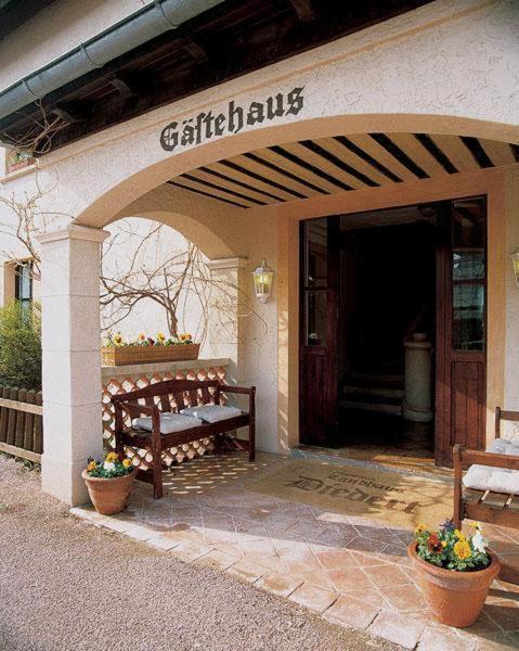 Landhaus Diedert Wiesbaden Buitenkant foto