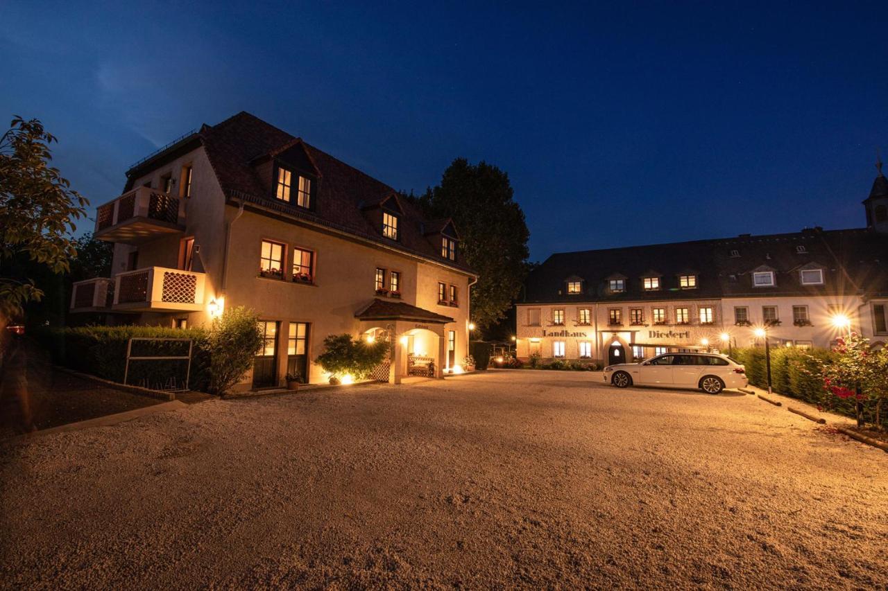 Landhaus Diedert Wiesbaden Buitenkant foto